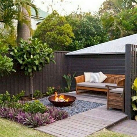 40 Chic Small Courtyard Garden Design Ideas For You