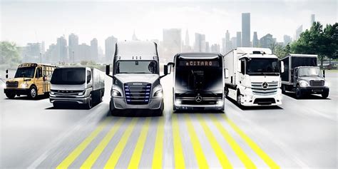 Daimler Trucks Sviluppa La Piattaforma Per La Guida Autonoma