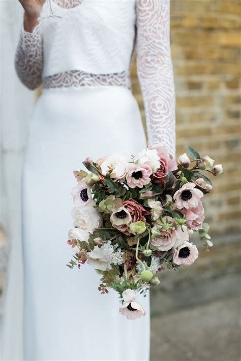Get pink white bouquets with fast and free shipping on ebay. Pin on Floral - Warm Colors