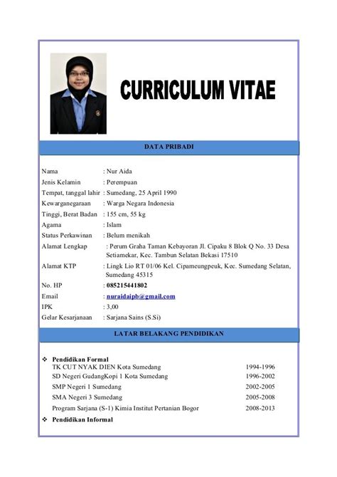 Cv adalah singkatan dari curriculum vitae atau dalam bahasa indonesia disebut dengan biodata/daftar riwayat hidup. Image result for contoh cv yang menarik dalam bentuk word | Berat badan, Tanggal, Jenis
