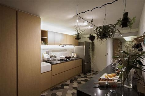 Kitchen Design Ideas From These 13 Hdb Homes Home And Decor Singapore