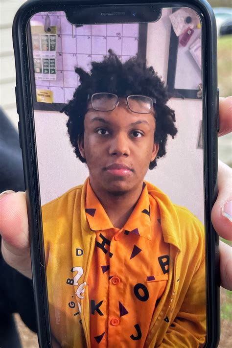 Lexington Police looking for at-risk teen last seen late Thursday night