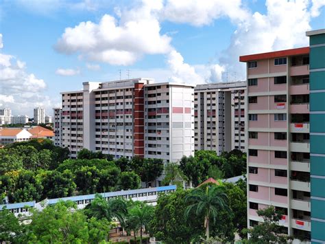 Singapore Public Housing On A Blue Sky Day Hdb Jnzls Photos Flickr
