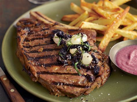 Looking for an ultimate party pleaser? Grilled Steaks with Onion Sauce and Onion Relish Recipe ...