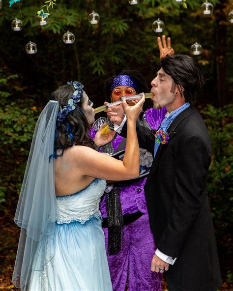 This Tim Burton Themed Wedding Included A Drop Dead Gorgeous Vintage