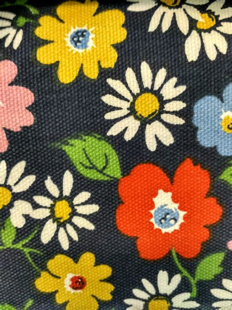 Lukisan bunga 01 galeri online khusus lukisan berkelas. 15+ Gambar Motif Bunga Di Kanvas - Gambar Bunga Indah