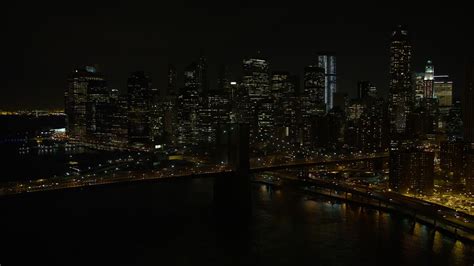 4k Stock Video Aerial View Approach The Brooklyn Bridge And Lower