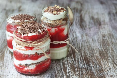 Yummy Strawberry Dessert In A Jar Recipe
