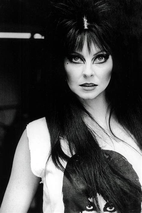 Elvira I Remember Her Tv Show Came On Late Nights On Saturdays In The S Cassandra