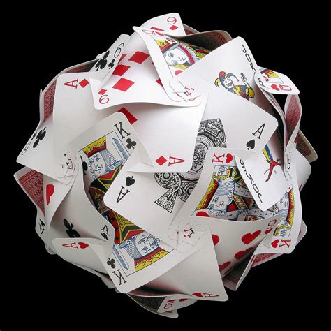 How to play poker cards. Spherical playing card lampshade / Boing Boing