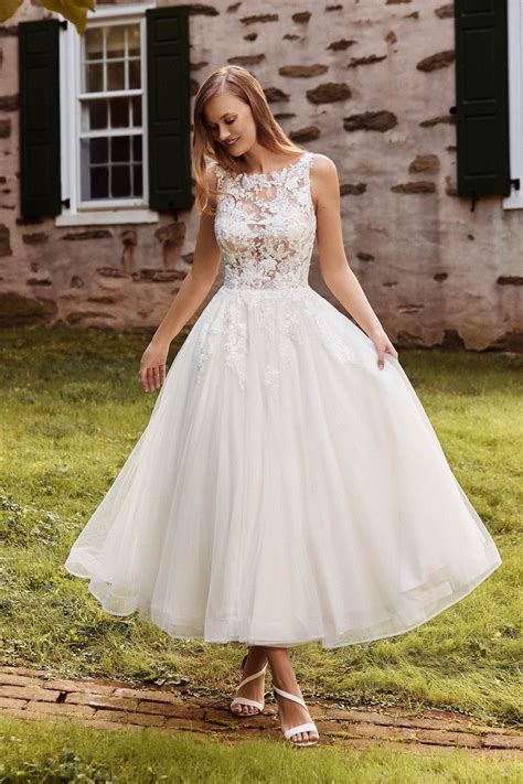 Tea Length Wedding Dresses With Sleeves Top 10 Find The Perfect Venue