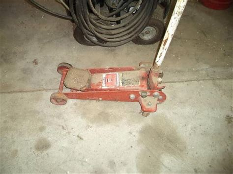 Blackhawk Floor Jack Bigiron Auctions