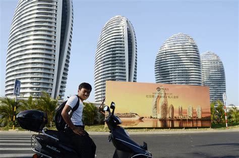 Phoenix Island Chinas Dubai Falls Into Property Flames The Japan