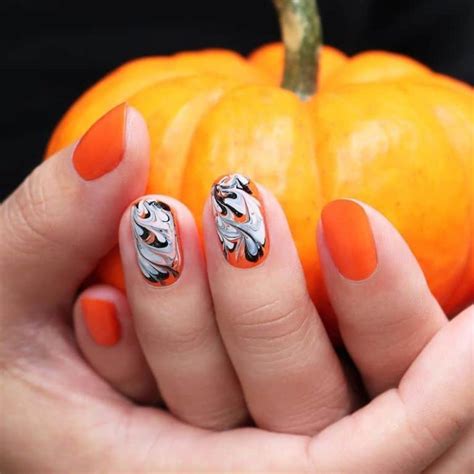 Amazing Halloween Inspired Nails Art Designs That Will Let Everybody