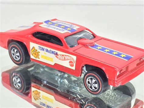 Hot Wheels Redline Tom Mcewen The Mongoose Red With Stickers Vintage