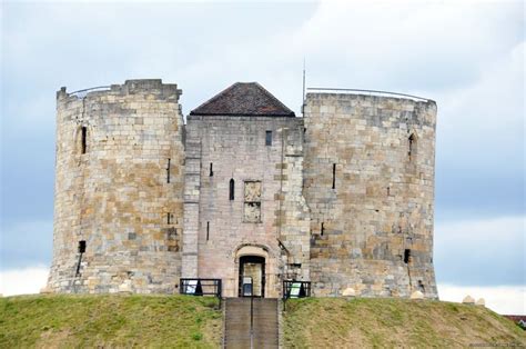 Cliffords Tower, York, England | British castles, Medieval castles in europe, Historical place