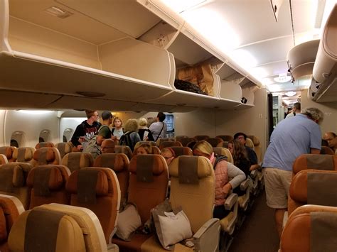 Seat Map Singapore Airlines Airbus A Four Class V Seatmaestro Sexiz Pix