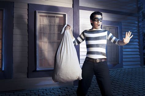 burglary 101 the 4 basic types of burglars afs security