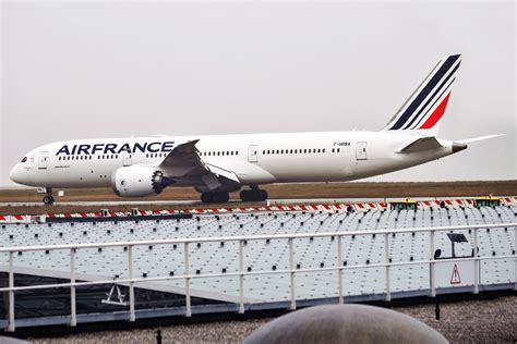 Air France 787 Involved In Two Emergencies In 24 Hours Reported By