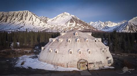 [abandoned] abandoned igloo shaped hotel covered in graffiti matanuska susitna borough alaska