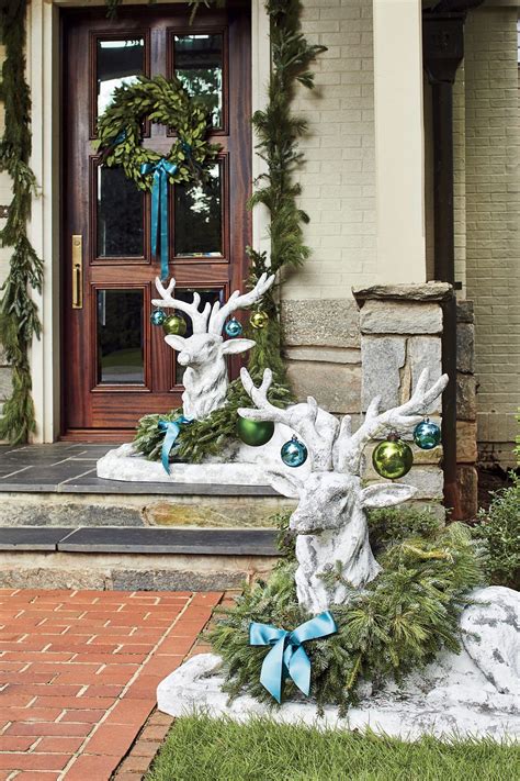 A lush greenery garland with pinecones is a cool table decoration for christmas. 55+ Ways to Decorate with Fresh Christmas Greenery ...