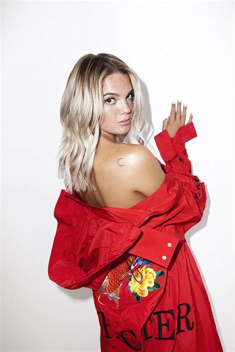 Louisa Johnson Flashes Her Derriere In Fashion Campaign Daily Mail Online