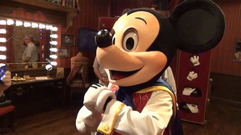 Talking Mickey At The Magic Kingdoms Town Square Theater Walt Disney