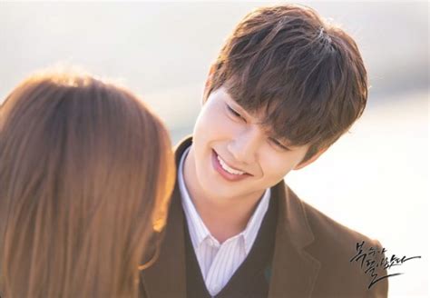 The actor has earned even more fans thanks to his. My Strange Hero | Korean drama, Yoo seung ho, Korean idol
