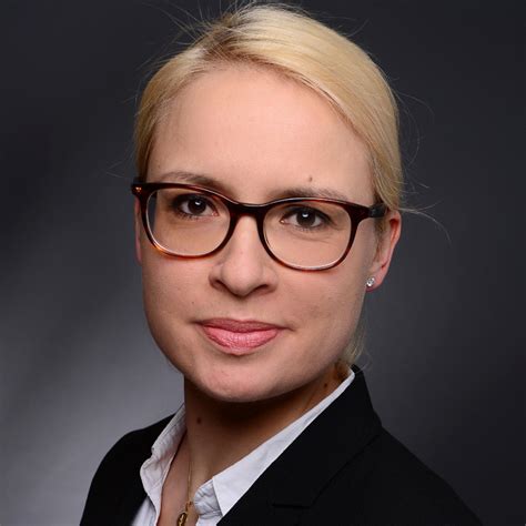 Melanie Schmid Vertriebsinnendienst Sales Assistant Mucos Mucos Pharma Gmbh And Co Kg