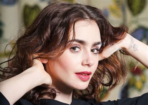 Flawless And Beautiful Beautiful And Sexy Actress Lily Collins