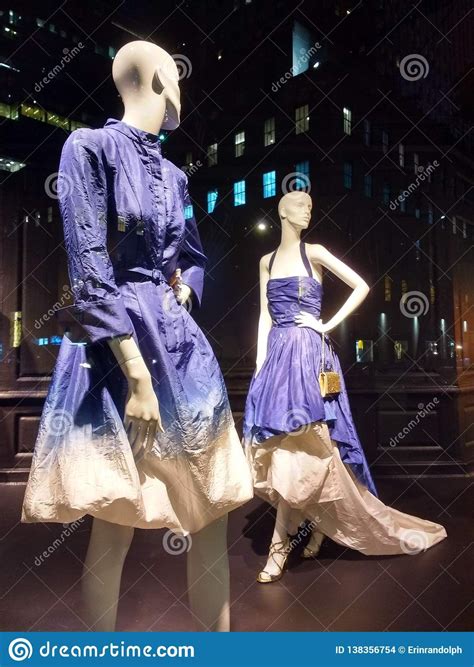 Mannequins Model The Latest Trend Saks Fifth Avenue Nyc Ny Usa