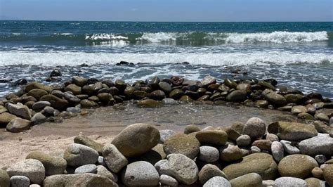 Agua Caliente La Playa Con Aguas Termales De Baja California Que