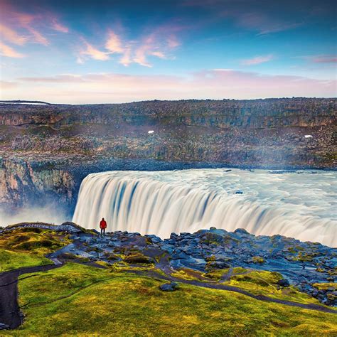 This unique tour takes you to þríhnúkagígur, the only place on earth where it's safe to explore a magma chamber from the inside! Iceland Volcano Marathon - Marathon Tours