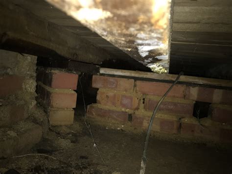 The condensation will sit on the internal wall, and create damp patches all over it Underfloor damp problem help please! | DIYnot Forums