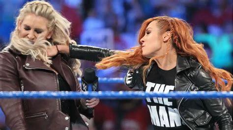 Charlotte Flair Becky Lynch To Exchange Womens Titles On Wwe