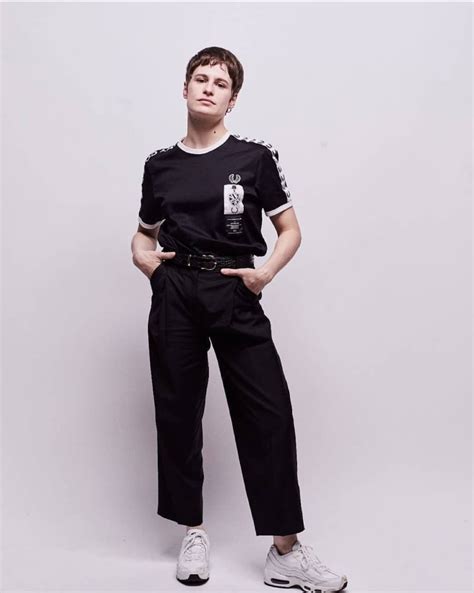 Erotic Christine And The Queens Aka Heloise Letissier Xxx Album