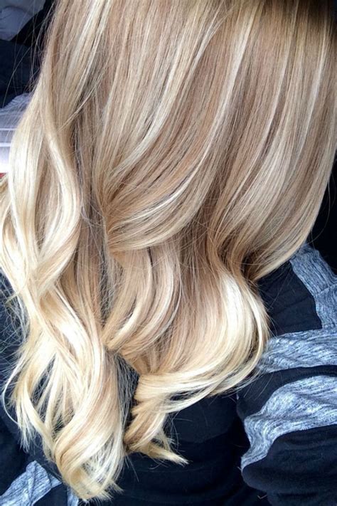 Besides, this look is good for a woman of any age, so no matter whether you are in your 20s brown hair with blonde highlights always looks very interesting no matter whether you have long or short hair. 36 Blonde Balayage Hair Color Ideas with Caramel, Honey ...