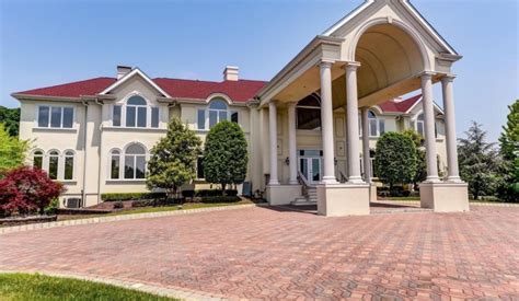 17000 Square Foot Mansion In Morganville Nj Homes Of The Rich