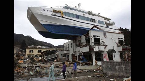 The Best Images From The Aftermath Of Japans Earthquake And Tsunami