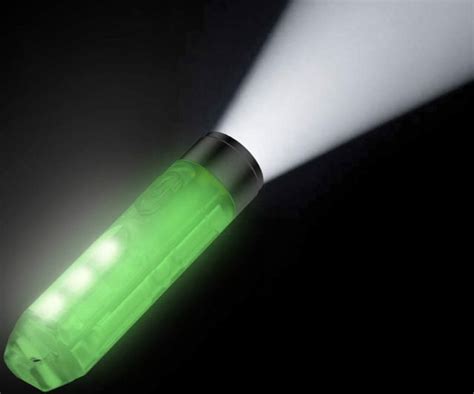 Glow In The Dark Led Flashlight