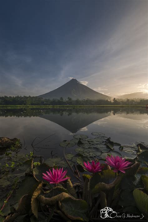 Mayon Volcano Mayon Also Known As Mount Mayon Or Mayon Flickr