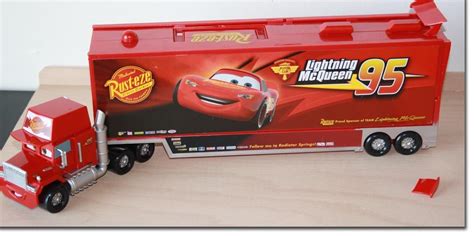 Car topper was not made by me but supplied by client. Disney Cars 2 Auto Lightning Mcqueen Rennauto Spielzeug ...