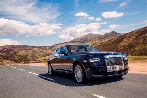 Rolls Royce Ghost Named Best Super Luxury Car Autos Community Sexiz Pix