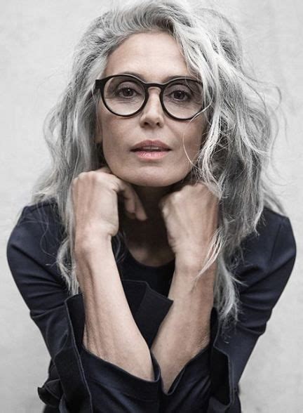 20 Ideas Glasses Black Frame Hair For 2019 Grey Hair Over 50 Long Gray Hair Beautiful Gray Hair