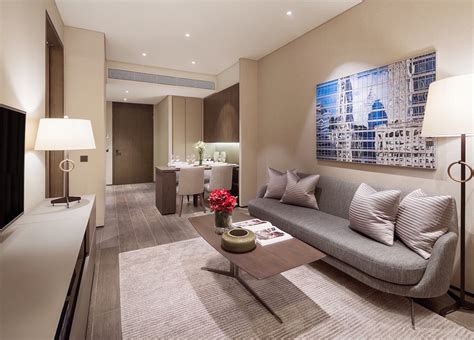 These one bedroom apartment residences are beautifully appointed with separate living, dining, kitchen and bedroom areas, as well as an ensuite bathroom. Oakwood Premier OUE Singapore to Open on 15 June 2017 ...