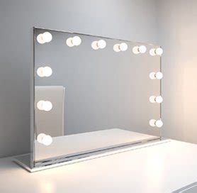 Dim lighting makes applying makeup a messy process, and combining that with morning brain fog can leave you with a major problem. China Hollywood Vanity Mirror with Lights LED Make up ...