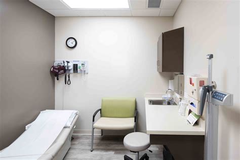 Oak Street Health Exam Room | Arkinetics