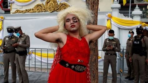 giới hoạt động đồng tính thái lan giương cờ pride ở bangkok bbc news tiếng việt