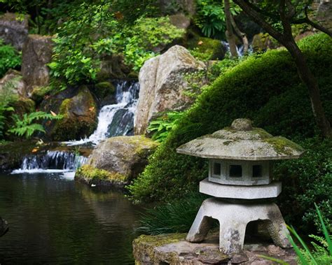Book a hotel near nachi waterfall, katsuura. Japanese Garden Waterfall | Garden waterfall, Japanese ...