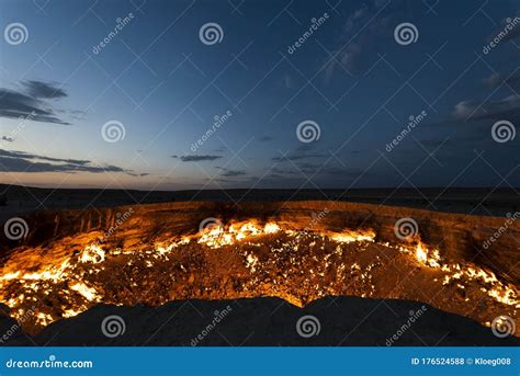 Darvaza Crater Fire Turkmenistan Stock Photo Image Of Travel
